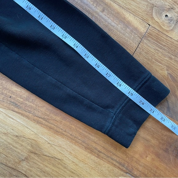 Lauren Ralph Lauren Black Half-Zip Funnel Neck Sweatshirt with Gold Crest Emblem - Picture 10 of 12